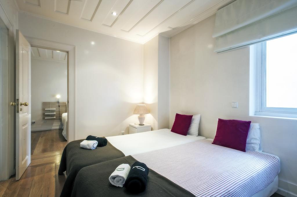 Portuguese Living Saldanha Prestige Lissabon